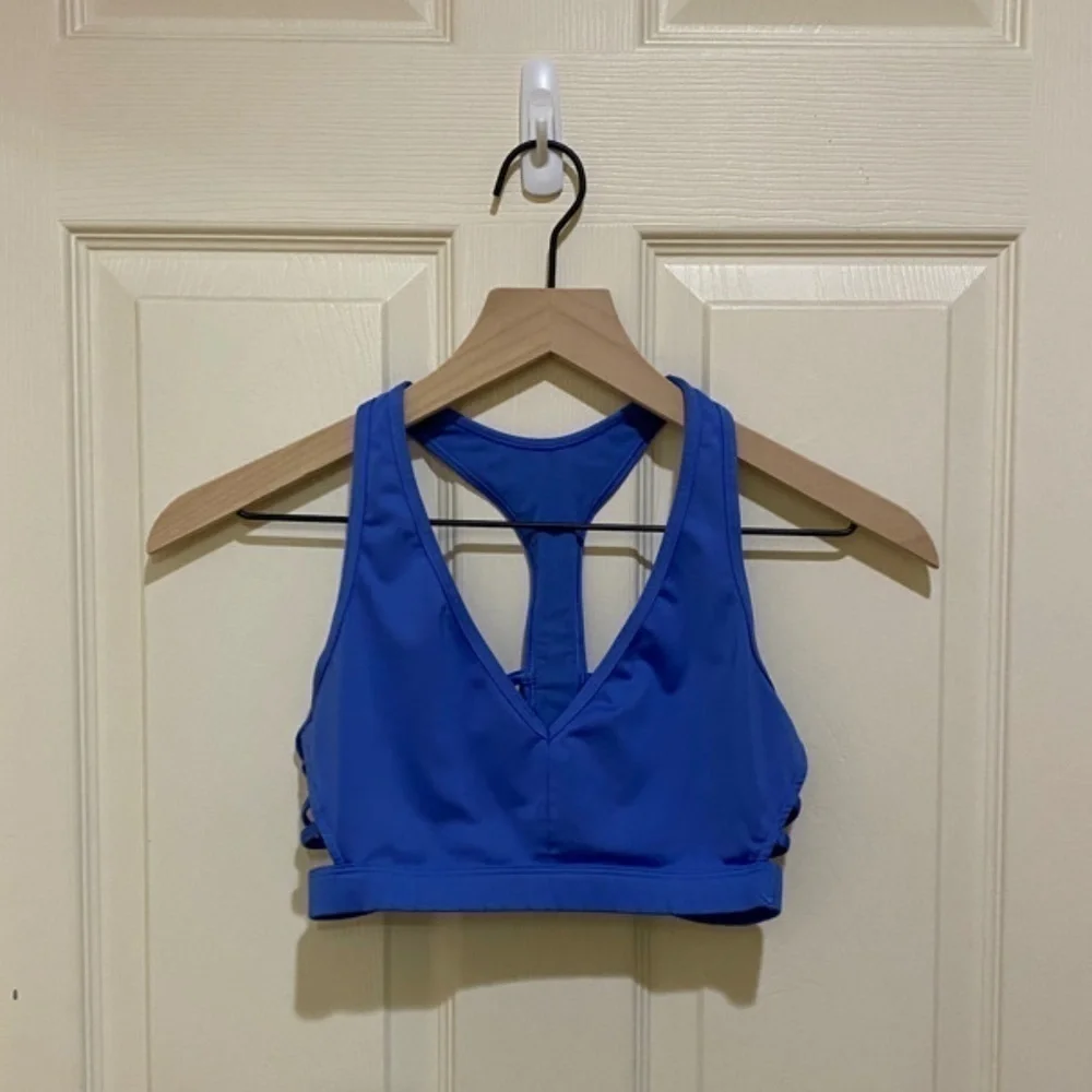 Victoria's Secret‎ Sports Bra- Small-Periwinkle Blue